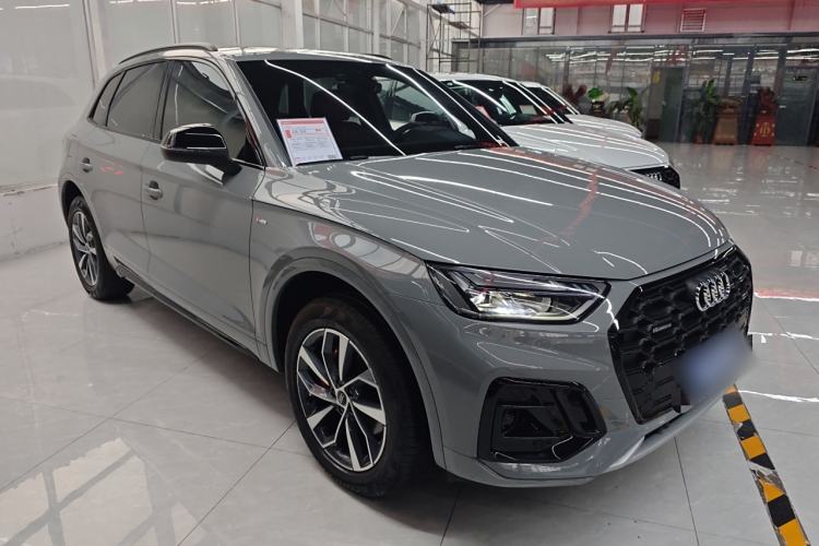 Used Audi Q5L 2024 40 TFSI Luxury Dynamic Edition Front Right 45 Deg