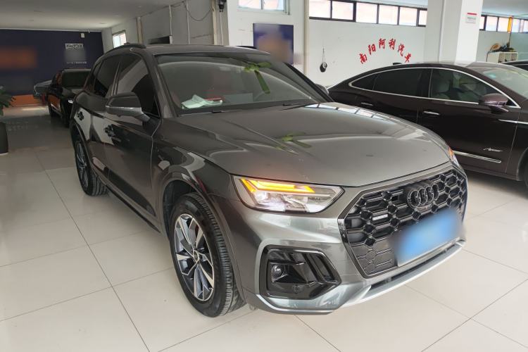 Used Audi Q5L 2024 40 TFSI Fashion Dynamic Model Front Right 45 Deg