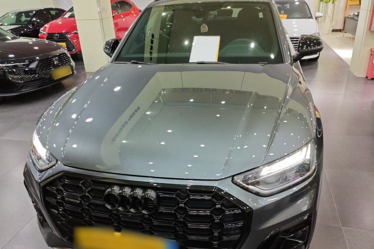 Used Audi Q5L 2024 40 TFSI Luxury Dynamic Edition Front