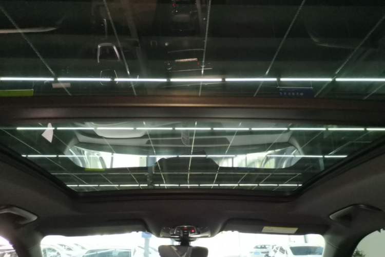 Used Audi Q5L 2024 40 TFSI Luxury Dynamic Edition Headliner