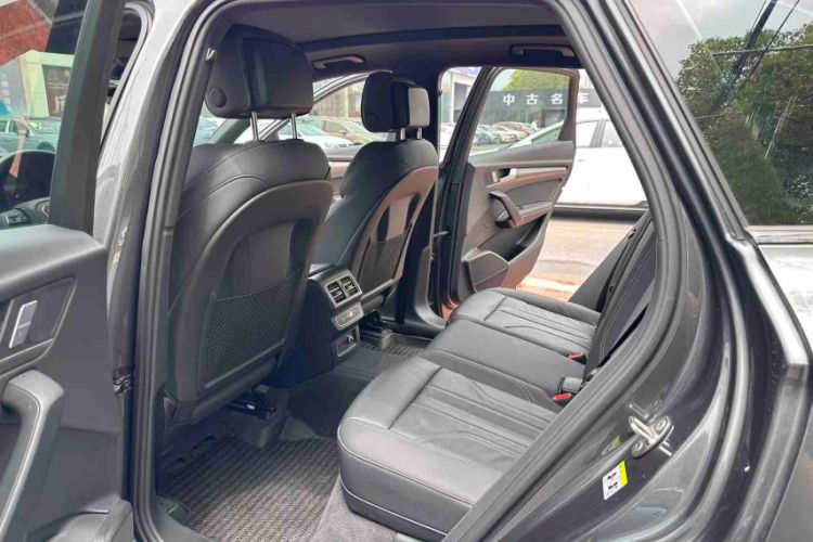 Used Audi Q5L 2024 40 TFSI Luxury Dynamic Edition Interior 10