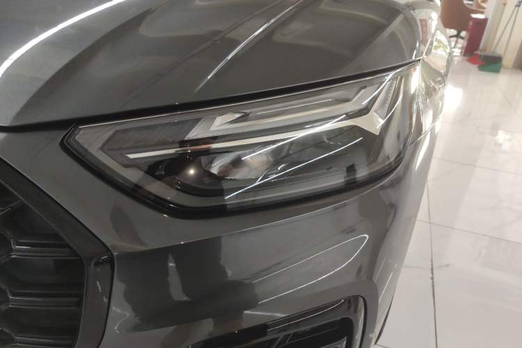 Used Audi Q5L 2024 40 TFSI Luxury Dynamic Edition Left Front Headlight