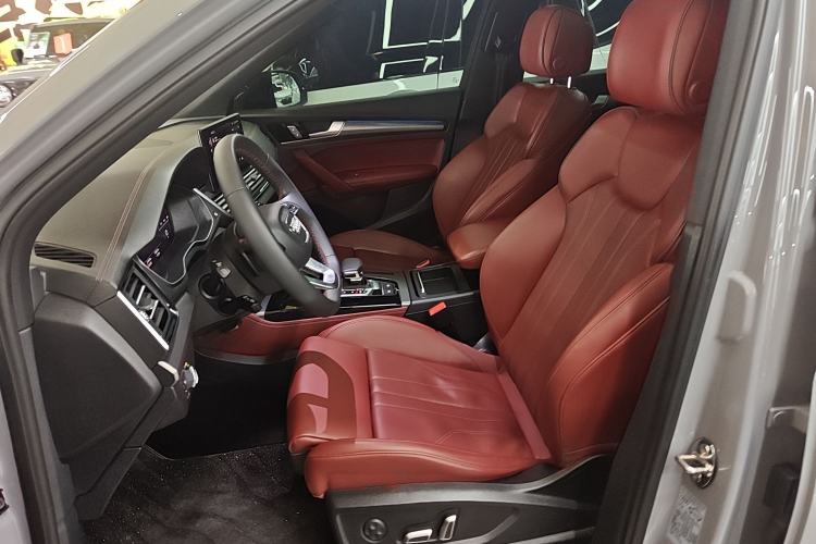 Used Audi Q5L 2024 40 TFSI Luxury Dynamic Edition Left Front Seat