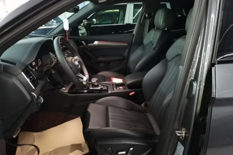 Used Audi Q5L 2024 40 TFSI Luxury Dynamic Edition Left Front Seat