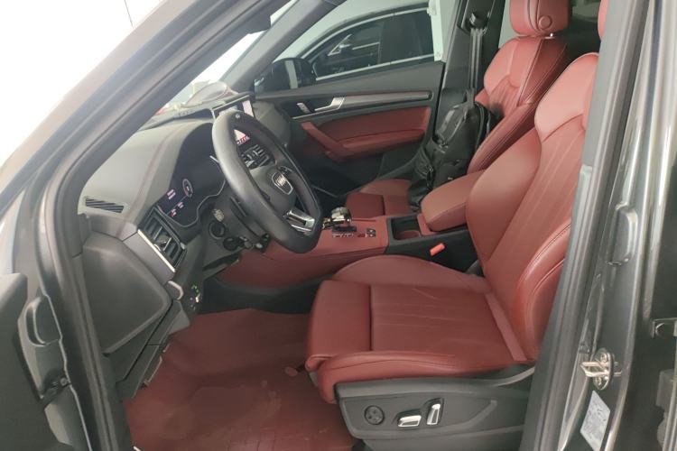 Used Audi Q5L 2024 40 TFSI Fashion Dynamic Model Left Front Seat
