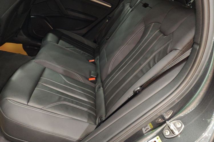 Used Audi Q5L 2024 40 TFSI Luxury Dynamic Edition Left Rear Seat