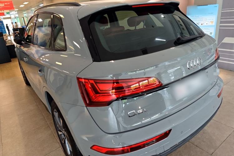 Used Audi Q5L 2024 40 TFSI Luxury Dynamic Edition Rear Left 45 Deg