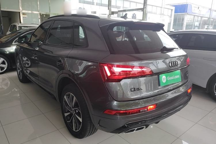 Used Audi Q5L 2024 40 TFSI Luxury Dynamic Edition Rear Left 45 Deg