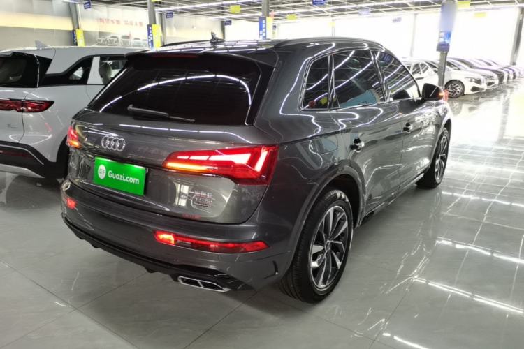 Used Audi Q5L 2024 40 TFSI Luxury Dynamic Edition Rear Right 45 Deg