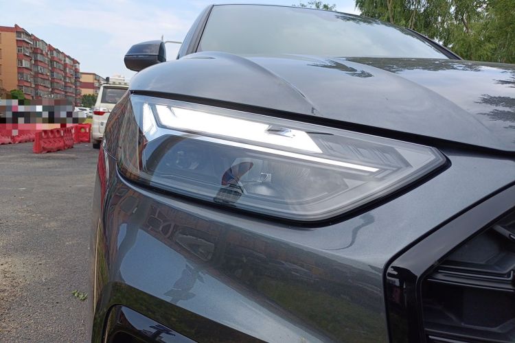 Used Audi Q5L 2024 45 TFSI Luxury Dynamic Model Right Front Headlight