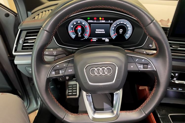 Used Audi Q5L 2024 40 TFSI Luxury Dynamic Edition Steering Wheel