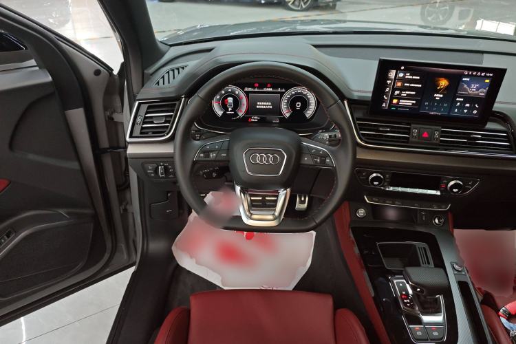 Used Audi Q5L 2024 40 TFSI Luxury Dynamic Edition Steering Wheel