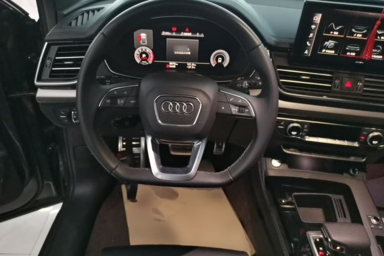 Used Audi Q5L 2024 40 TFSI Luxury Dynamic Edition Steering Wheel