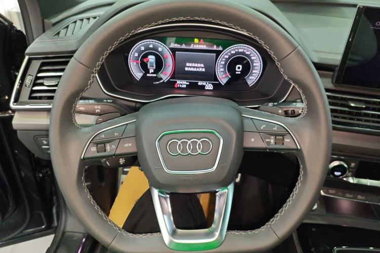 Used Audi Q5L 2024 40 TFSI Luxury Dynamic Edition Steering Wheel