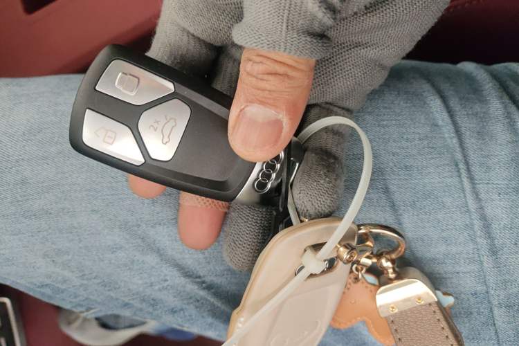 Used Audi Q5L 2024 40 TFSI Fashion Dynamic Model Vehicle Key