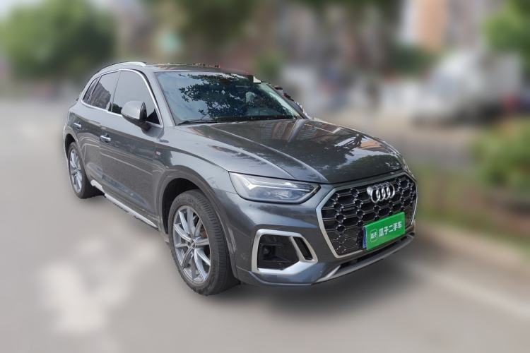 Used Audi Q5L 2024 40 TFSI Fashion Dynamic Model Front Right 45 Deg