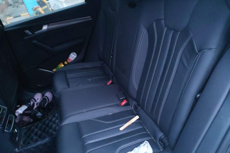 Used Audi Q5L 2024 40 TFSI Luxury Dynamic Edition Left Rear Seat