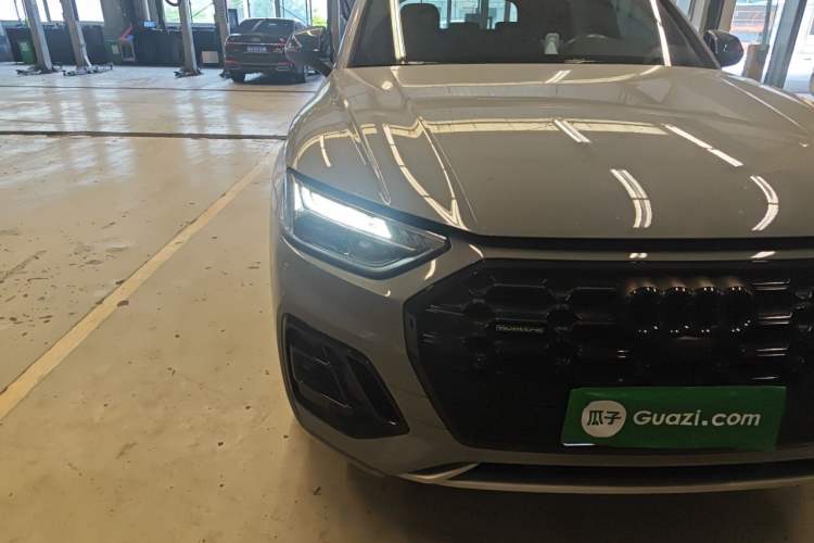 Used Audi Q5L 2024 45 TFSI Luxury Dynamic Model Right Front Headlight