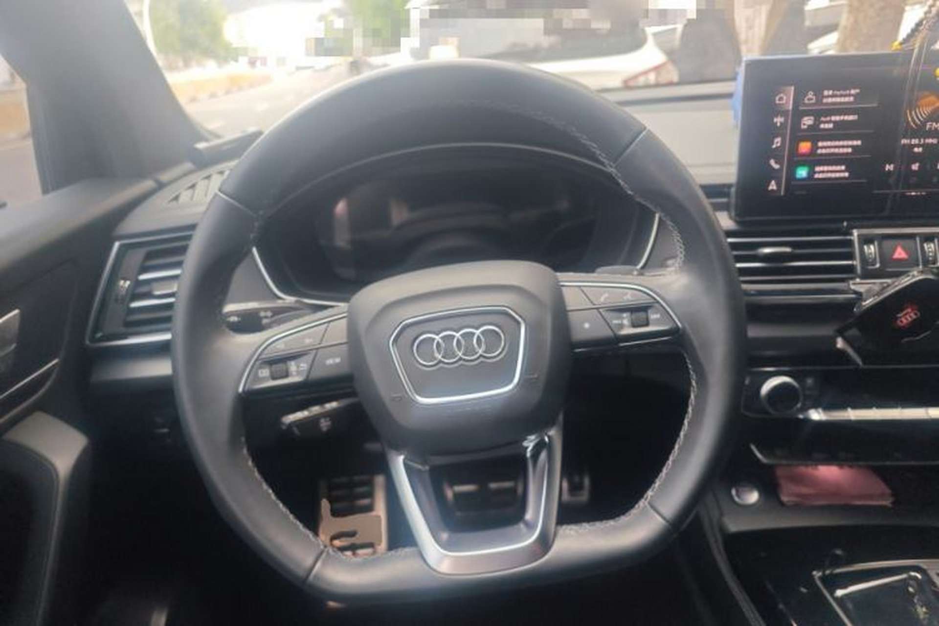 Used Audi Q5L 2024 40 TFSI Luxury Dynamic Edition Steering Wheel