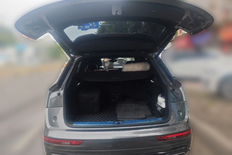 Used Audi Q5L 2024 40 TFSI Luxury Dynamic Edition Trunk