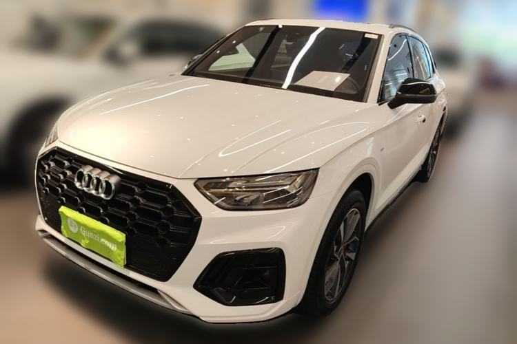 Used Audi Q5L 2024 40 TFSI Luxury Dynamic Edition Guazi used car, China used car export, Used car for sale, Used cars, Cheapest cars for sale