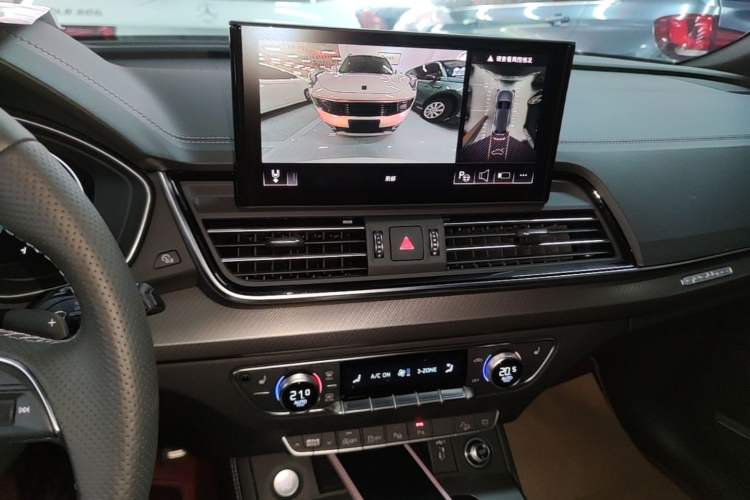 Used Audi Q5L 2024 45 TFSI Luxury Dynamic Model Audio And AC Panel