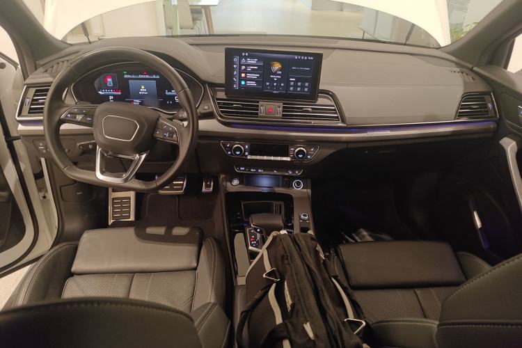 Used Audi Q5L 2024 40 TFSI Luxury Dynamic Edition Center Console