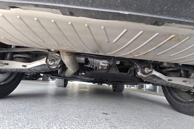 Used Audi Q5L 2024 45 TFSI Luxury Dynamic Model Chassis Rear