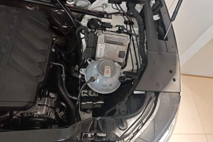 Used Audi Q5L 2024 40 TFSI Fashion Dynamic Model Engine Bay Left