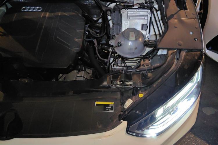 Used Audi Q5L 2024 40 TFSI Fashion Dynamic Model Engine Bay Left
