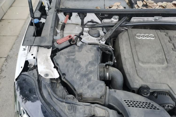 Used Audi Q5L 2024 40 TFSI Fashion Dynamic Model Engine Bay Right