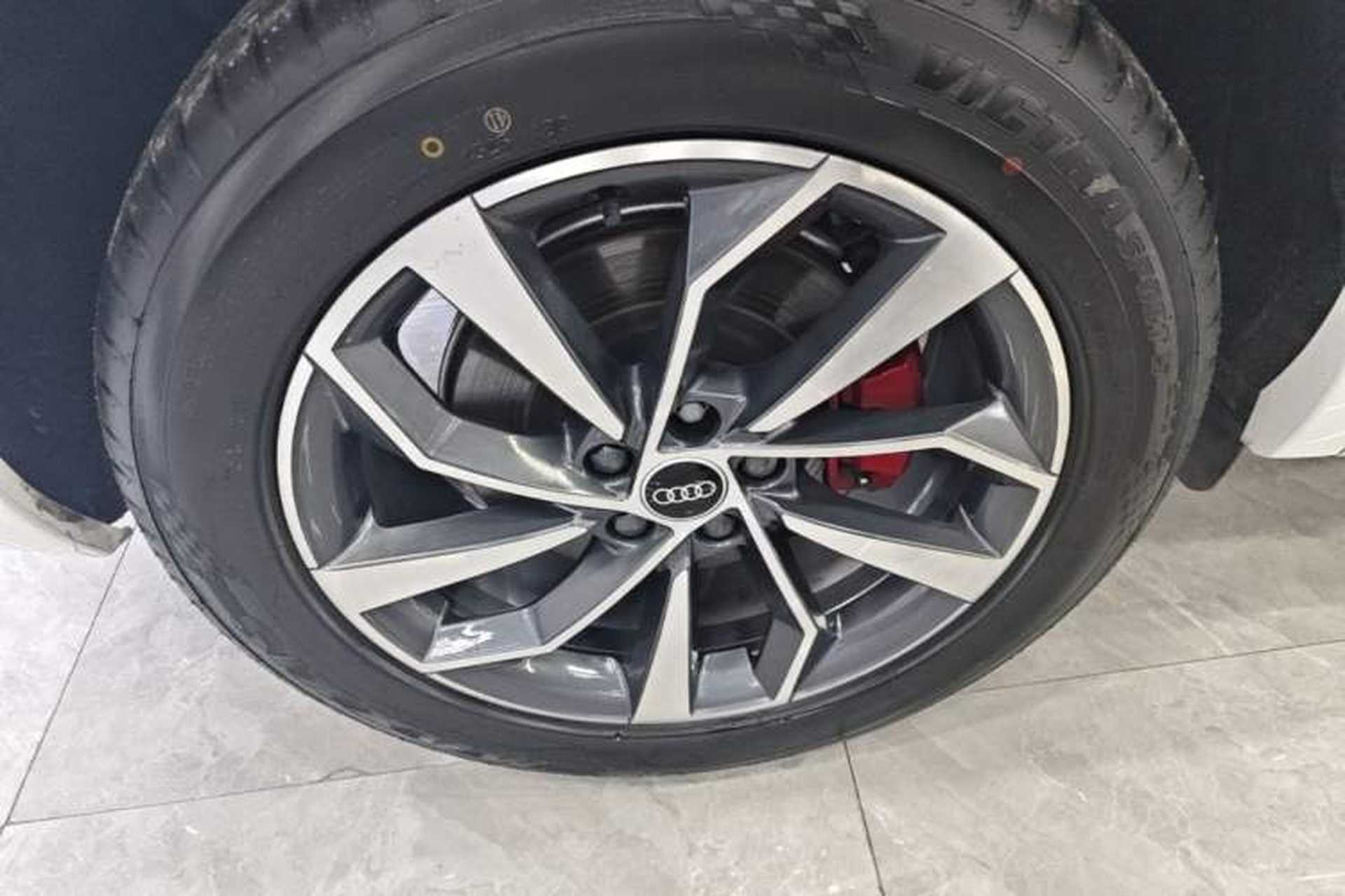 Used Audi Q5L 2024 40 TFSI Luxury Dynamic Edition Exterior 1
