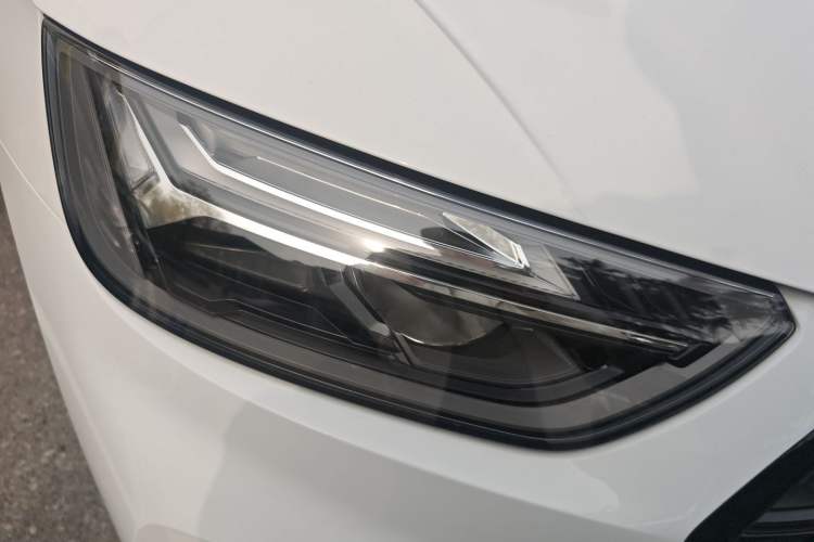 Used Audi Q5L 2024 40 TFSI Fashion Dynamic Model Exterior 3