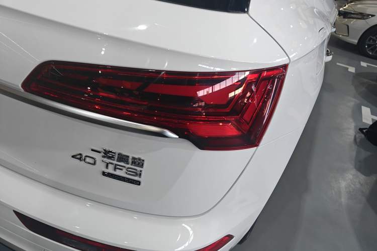 Used Audi Q5L 2024 40 TFSI Fashion Dynamic Model Exterior 6