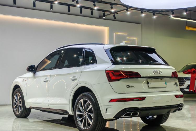 Used Audi Q5L 2024 40 TFSI Luxury Dynamic Edition Exterior 6