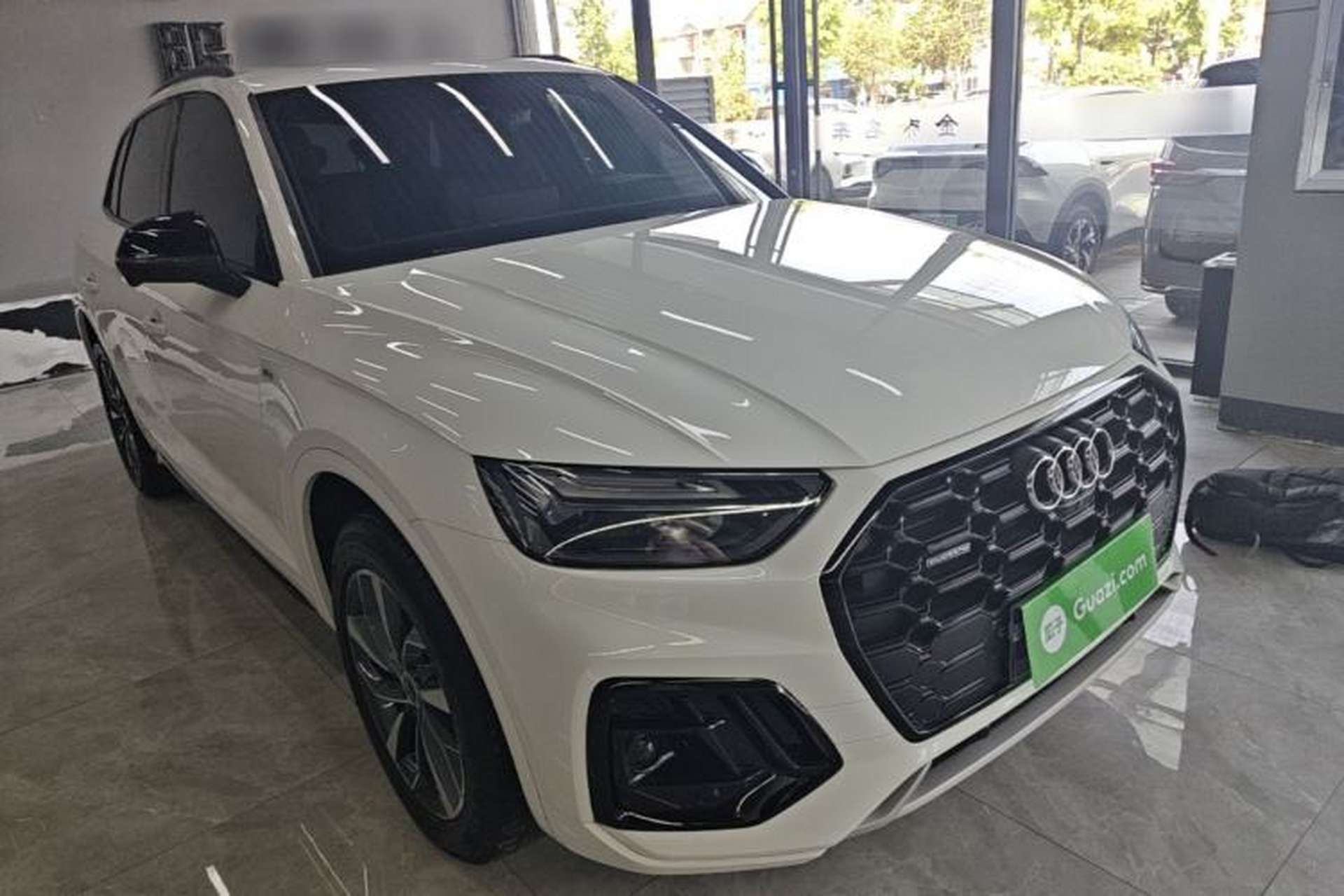 Used Audi Q5L 2024 40 TFSI Luxury Dynamic Edition Front Right 45 Deg