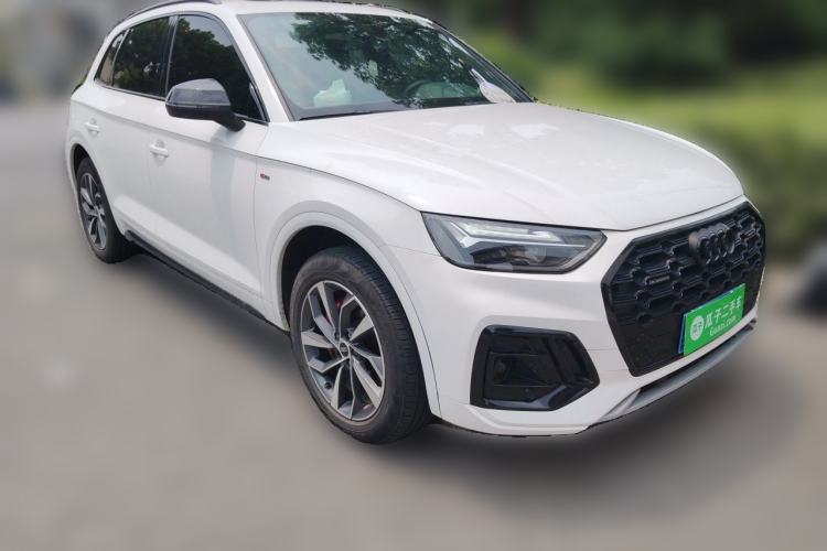 Used Audi Q5L 2024 40 TFSI Luxury Dynamic Edition Front Right 45 Deg