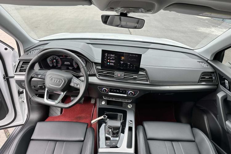 Used Audi Q5L 2024 40 TFSI Fashion Dynamic Model Interior 1