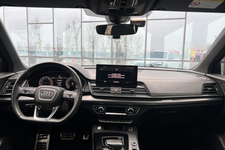 Used Audi Q5L 2024 40 TFSI Luxury Dynamic Edition Interior 7