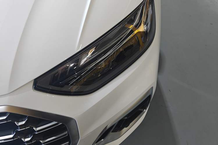 Used Audi Q5L 2024 40 TFSI Fashion Dynamic Model Left Front Headlight