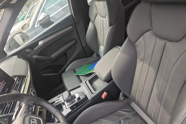 Used Audi Q5L 2024 40 TFSI Fashion Dynamic Model Left Front Seat