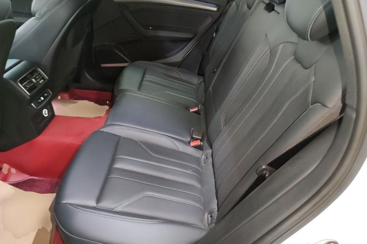 Used Audi Q5L 2024 45 TFSI Luxury Dynamic Model Left Rear Seat