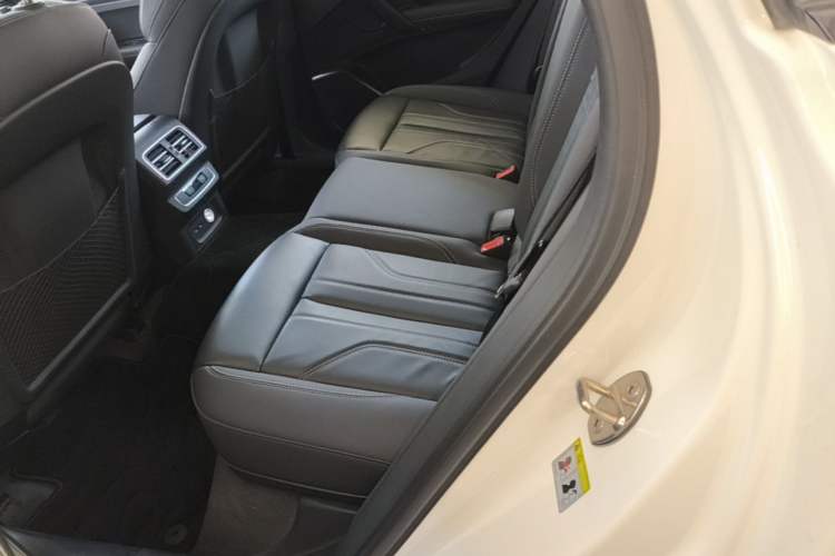Used Audi Q5L 2024 40 TFSI Luxury Dynamic Edition Left Rear Seat