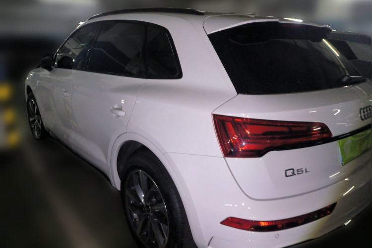 Used Audi Q5L 2024 40 TFSI Luxury Dynamic Edition Rear Left 45 Deg