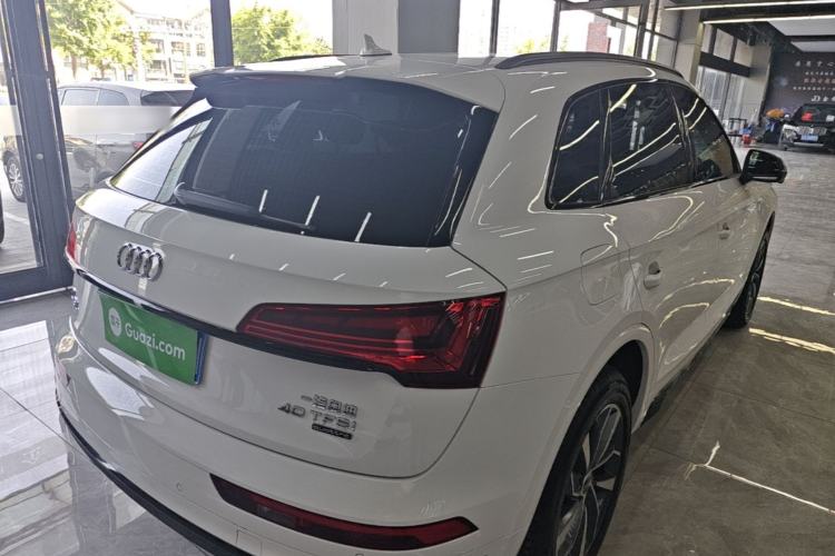 Used Audi Q5L 2024 40 TFSI Luxury Dynamic Edition Rear Right 45 Deg