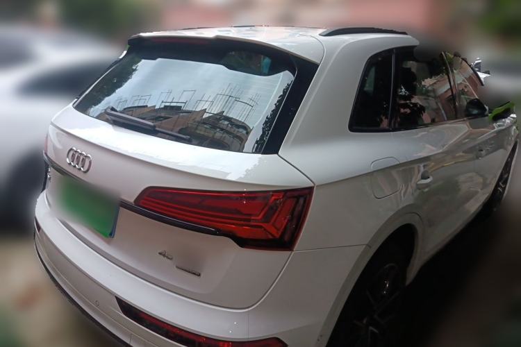 Used Audi Q5L 2024 45 TFSI Luxury Dynamic Model Rear Right 45 Deg