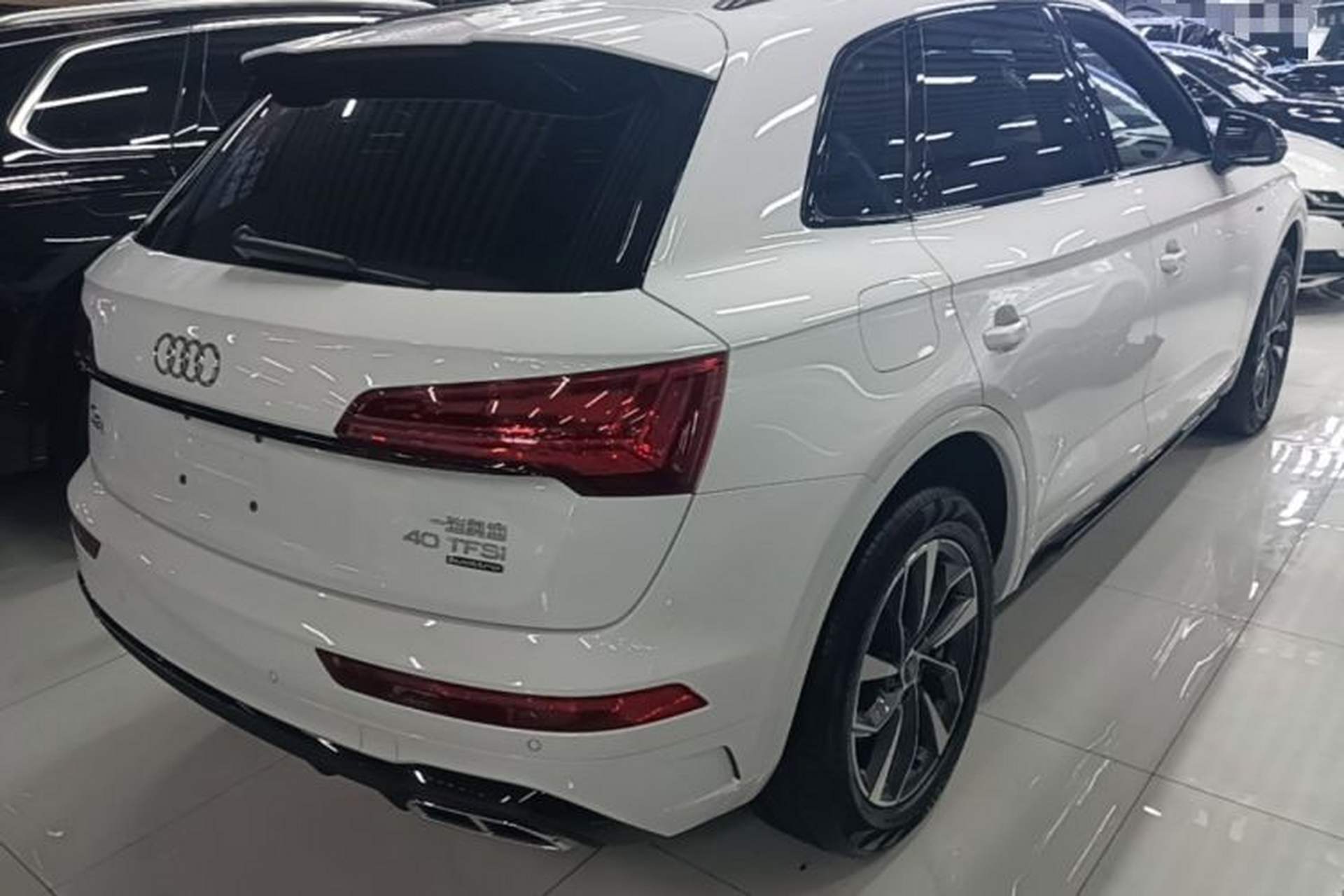 Used Audi Q5L 2024 40 TFSI Luxury Dynamic Edition Rear Right 45 Deg