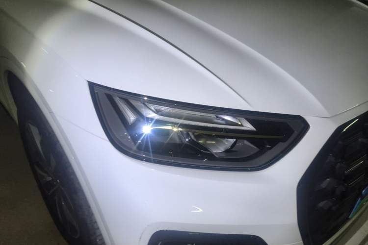 Used Audi Q5L 2024 40 TFSI Luxury Dynamic Edition Right Front Headlight