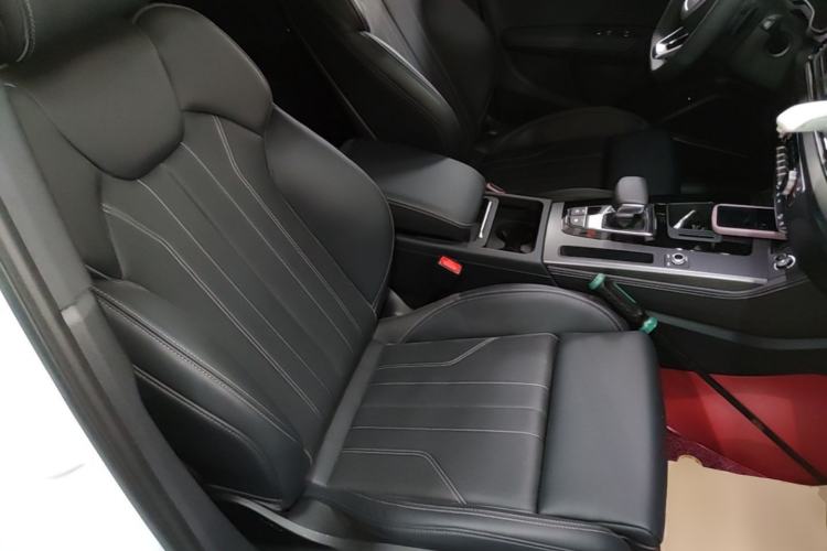 Used Audi Q5L 2024 45 TFSI Luxury Dynamic Model Right Front Seat