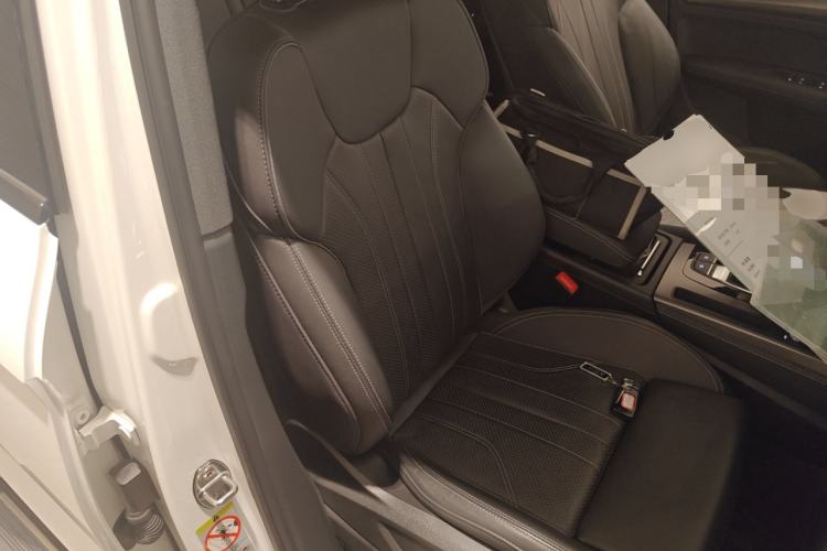 Used Audi Q5L 2024 40 TFSI Luxury Dynamic Edition Right Front Seat